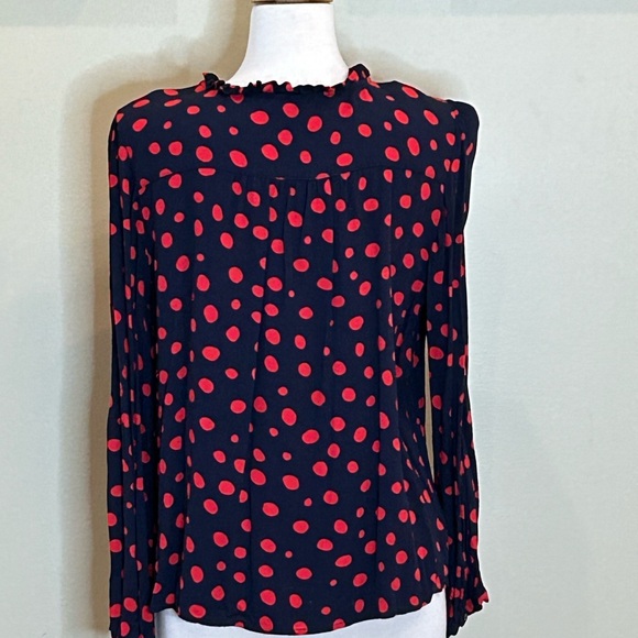 LOFT| Size XL Navy and Red Polka Dot Ruffled Blouse - Picture 4 of 6